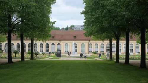 BSC_1699_orangerie