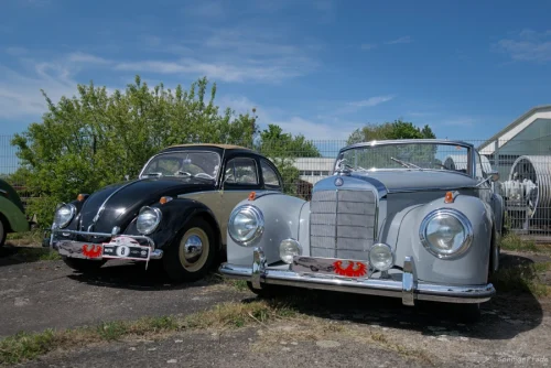 Oldtimer classic Rund um Berlin 2025 - Am Hugo Junkers Museum in Dessau