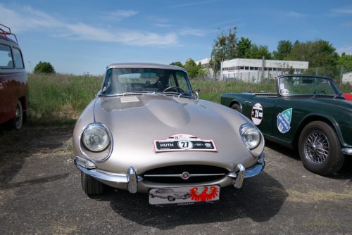 Oldtimer classic Rund um Berlin 2025 - Am Hugo Junkers Museum in Dessau
