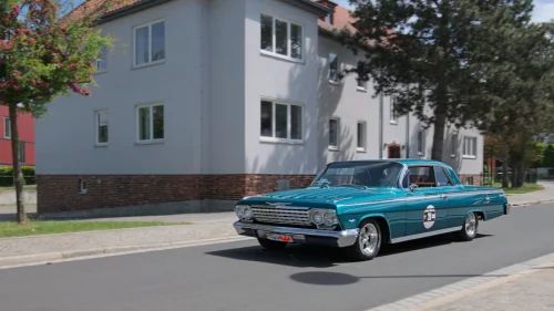 Oldtimer classic Rund um Berlin 2025 - Am Bauhaus Dessau